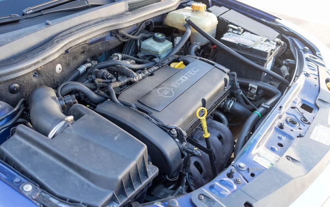Opel Astra cena 14700 przebieg: 210000, rok produkcji 2008 z Łomża małe 211